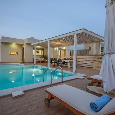 Golden Sky Villa Kamilárion Exterior foto