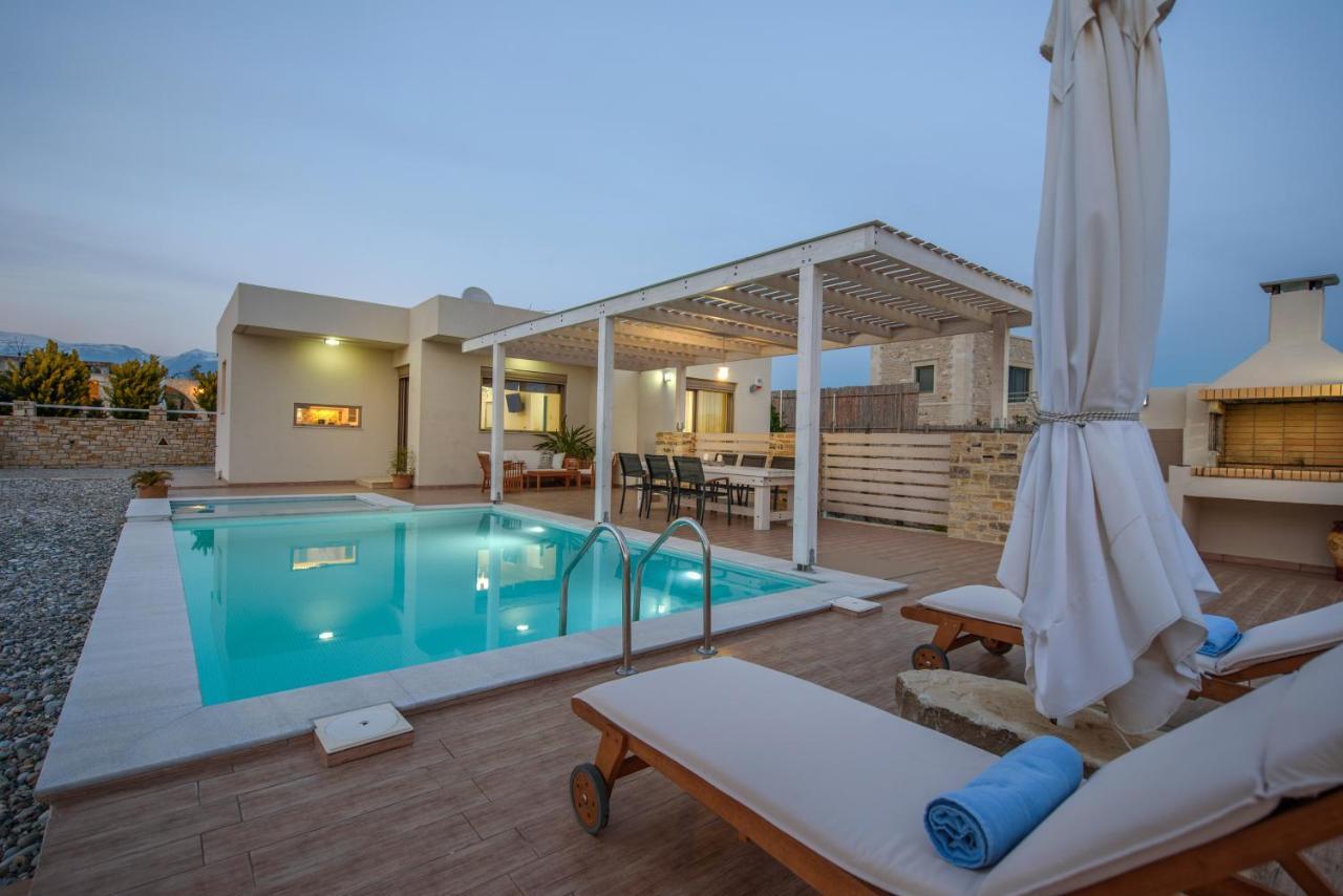 Golden Sky Villa Kamilárion Exterior foto